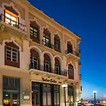 King\'S Blue , Port View Apartment
